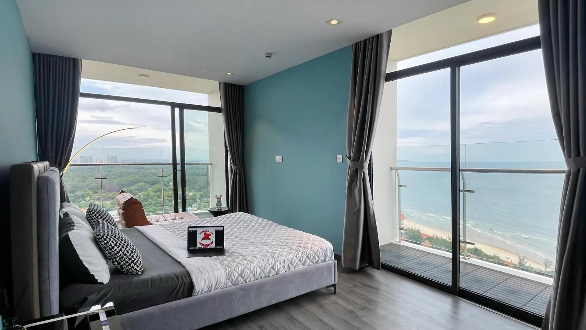 Bearbrick Homestay Near Beach, Csj Tower Apartment Vung Tau