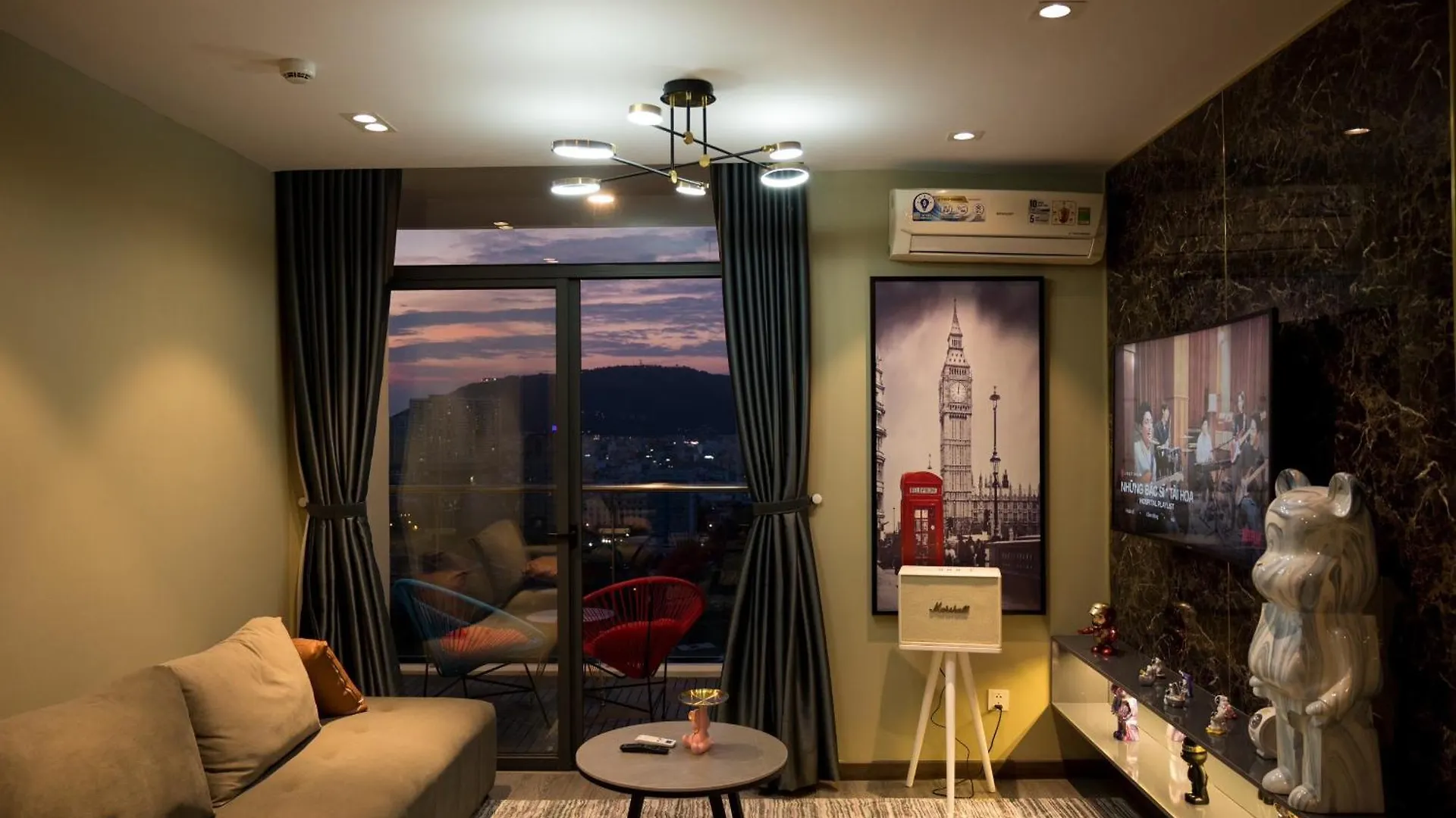Bearbrick Homestay Near Beach, Csj Tower Apartment Vung Tau Vietnam